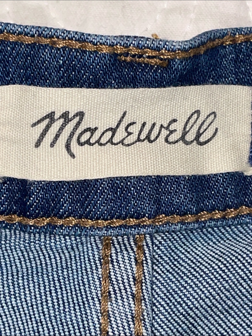 Madewell Button Fly Dark Wash The Perfect Vintage Crop Jeans. Size 26 - Picture 3 of 13